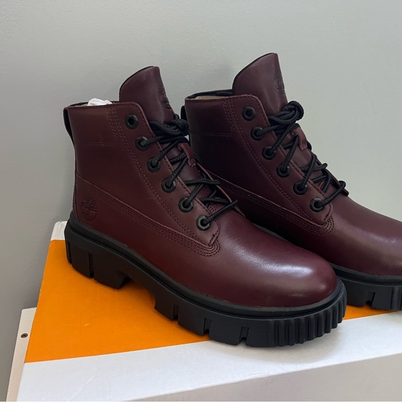 Timberland Burgundy Women's Boots - Picture 1 of 6